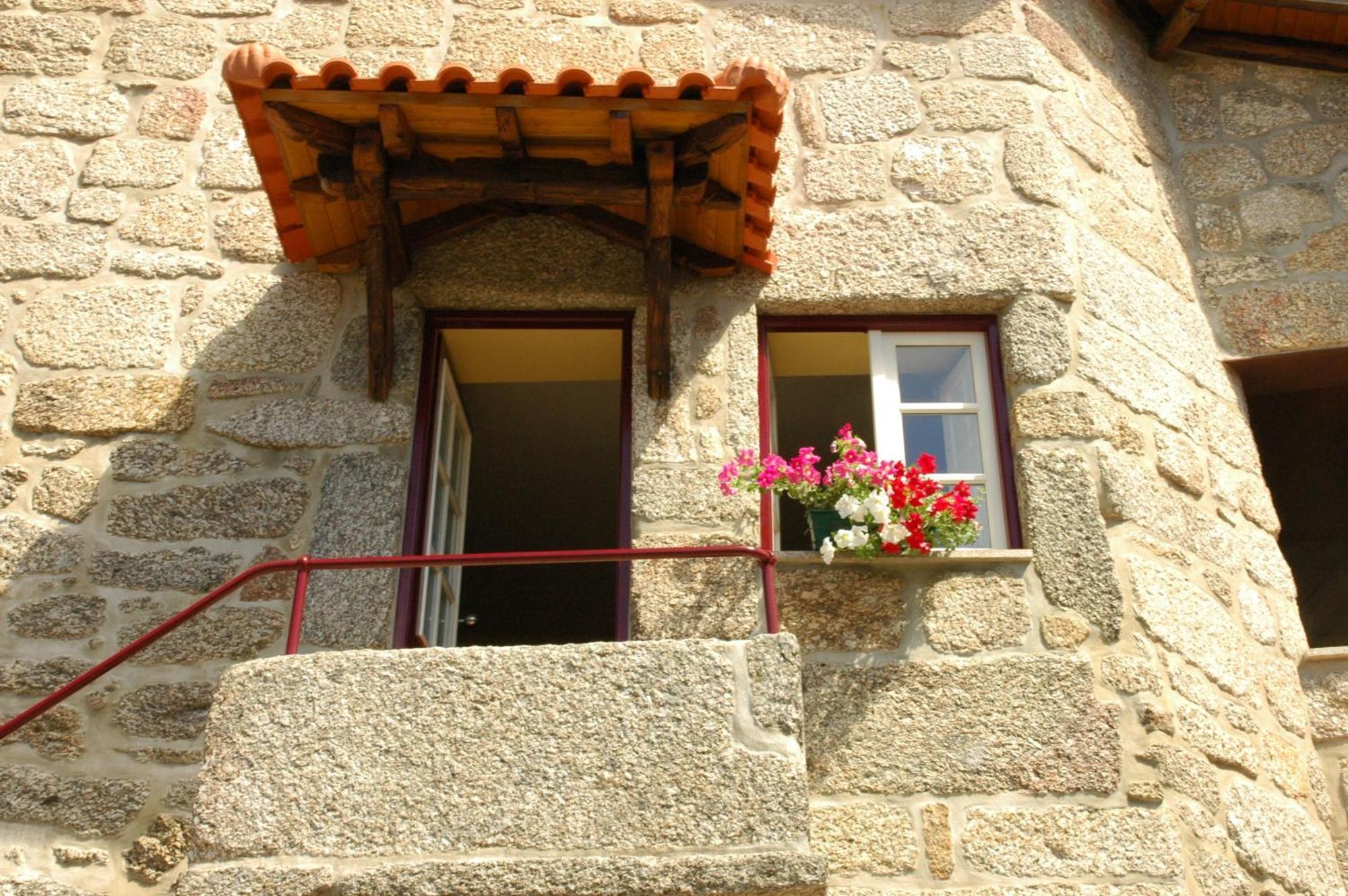 Casa De Campo Monte Abades Vendégház Terras de Bouro Kültér fotó